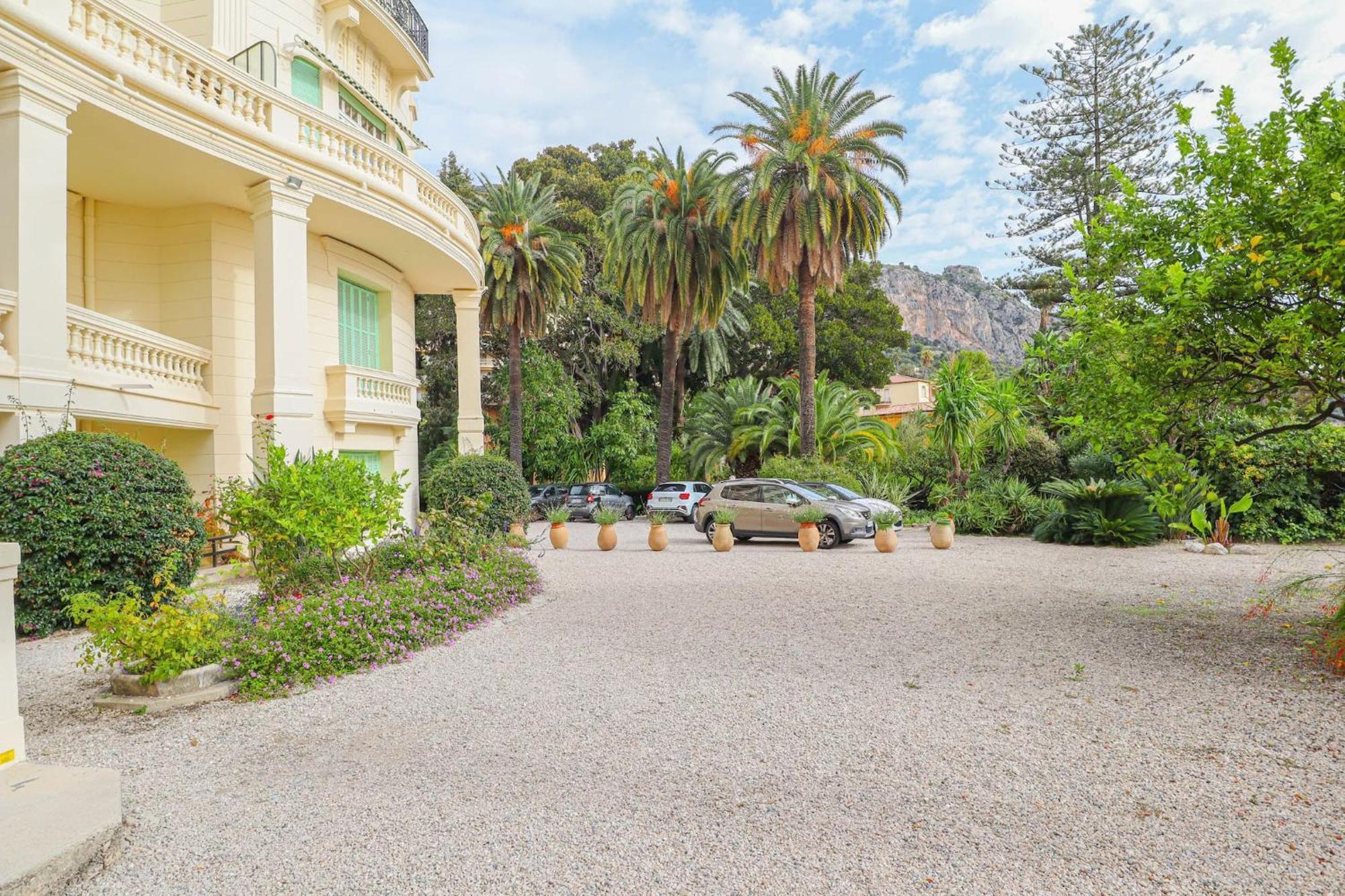 "Le Garavan Palace" Idyllique, Proche Gare Et Plage Menton Dış mekan fotoğraf